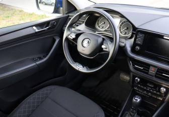 Подержанный автомобиль Skoda Rapid Liftback 2021 года (15 фото)