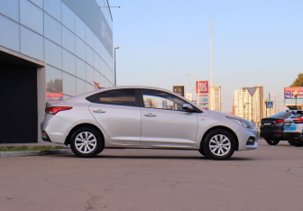 Подержанный автомобиль Hyundai Solaris Sedan 2018 года (4 фото)