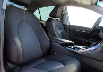 Подержанный автомобиль Toyota Camry Sedan 2018 года (10 фото)