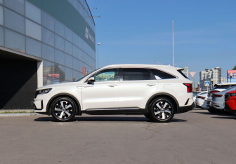 Подержанный автомобиль Kia Sorento 2020 года (8 фото)