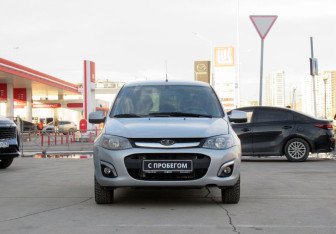 Подержанный автомобиль LADA (ВАЗ) Kalina Hatchback 2013 года (2 фото)