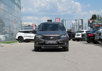 Подержанный автомобиль LADA (ВАЗ) Granta Hatchback 2020 года (2 фото)