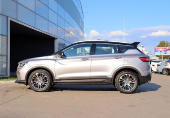 Подержанный автомобиль Geely Coolray 2023 года (8 фото)