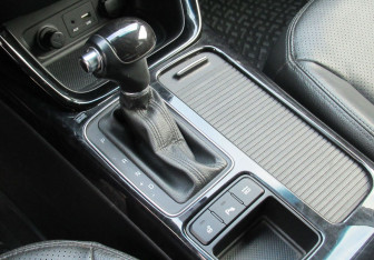 Подержанный автомобиль Kia Sorento 2017 года (19 фото)