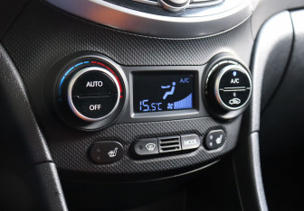 Подержанный автомобиль Hyundai Solaris Sedan 2016 года (17 фото)