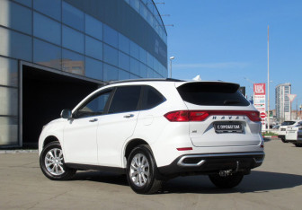 Подержанный автомобиль Haval M6 2024 года (6 фото)