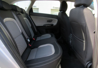 Подержанный автомобиль Kia Ceed Wagon 2015 года (11 фото)