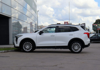 Подержанный автомобиль Haval Jolion 2024 года (8 фото)
