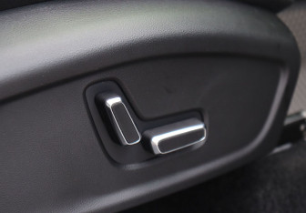 Новый Geely Atlas 2025 (16 фото)