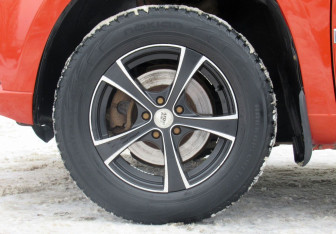 Подержанный автомобиль Chery Tiggo 3 2017 года (9 фото)