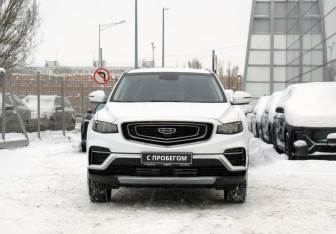 Подержанный автомобиль Geely Atlas Pro 2023 года (2 фото)