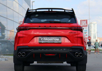 Подержанный автомобиль Geely Coolray 2024 года (6 фото)