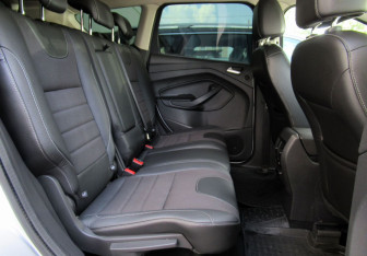 Подержанный автомобиль Ford Kuga 2013 года (11 фото)