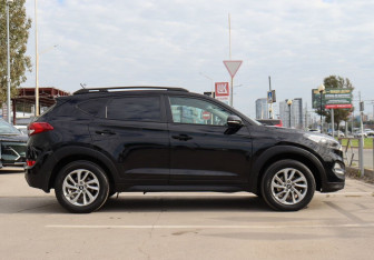 Подержанный автомобиль Hyundai Tucson 2016 года (4 фото)
