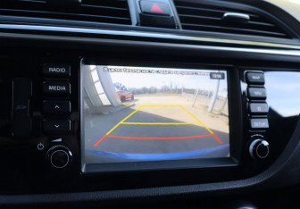 Подержанный автомобиль Kia Rio Sedan 2019 года (18 фото)