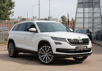 Подержанный автомобиль Skoda Kodiaq 2017 года (3 фото)