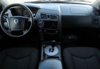 Подержанный автомобиль SsangYong Kyron 2012 года (10 фото)