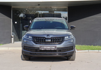 Подержанный автомобиль Skoda Kodiaq 2019 года (2 фото)
