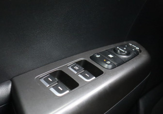 Подержанный автомобиль Kia Sportage 2017 года (11 фото)