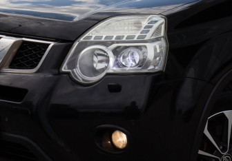 Подержанный автомобиль Nissan X-Trail 2011 года (9 фото)