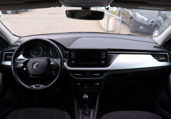 Подержанный автомобиль Skoda Rapid Liftback 2020 года (11 фото)