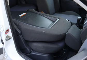 Подержанный автомобиль Ford Fusion 2007 года (16 фото)