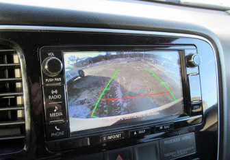 Подержанный автомобиль Mitsubishi Outlander 2016 года (18 фото)