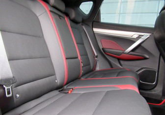 Подержанный автомобиль Geely Coolray 2020 года (19 фото)