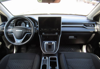 Подержанный автомобиль Haval M6 2023 года (14 фото)