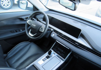 Подержанный автомобиль Chery Tiggo 4 2024 года (12 фото)