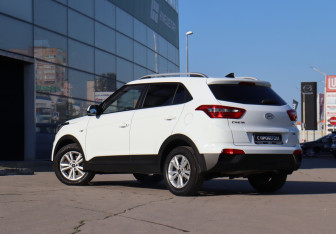 Подержанный автомобиль Hyundai Creta 2019 года (7 фото)