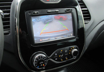 Подержанный автомобиль Renault Kaptur 2018 года (16 фото)