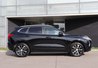 Подержанный автомобиль Haval Jolion 2022 года (4 фото)