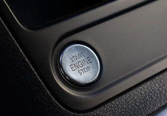 Подержанный автомобиль Volkswagen Tiguan 2013 года (16 фото)