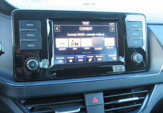 Подержанный автомобиль Volkswagen Polo Hatchback 2021 года (17 фото)