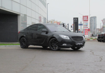 Подержанный автомобиль Opel Insignia Sedan 2012 года (3 фото)