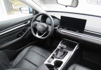 Подержанный автомобиль Geely Emgrand 2024 года (12 фото)