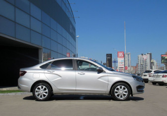 Подержанный автомобиль LADA (ВАЗ) Vesta Sedan 2025 года (4 фото)