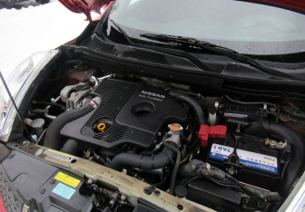 Подержанный автомобиль Nissan Juke 2011 года (21 фото)