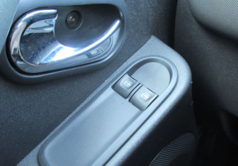 Подержанный автомобиль Renault Duster 2019 года (15 фото)