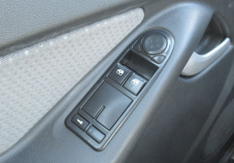 Подержанный автомобиль LADA (ВАЗ) Kalina Wagon 2016 года (17 фото)