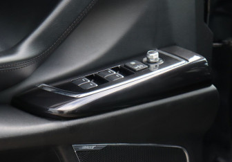 Подержанный автомобиль Mazda CX-9 2018 года (19 фото)