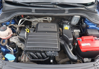 Подержанный автомобиль Skoda Rapid Liftback 2018 года (18 фото)