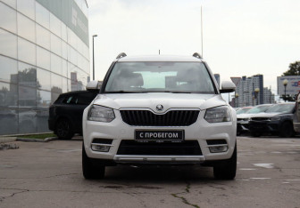 Подержанный автомобиль Skoda Yeti 2014 года (2 фото)