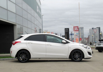 Подержанный автомобиль Hyundai i30 Hatchback 2012 года (4 фото)