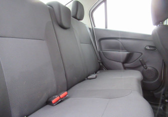 Подержанный автомобиль Renault Logan Sedan 2020 года (10 фото)