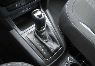 Подержанный автомобиль Skoda Yeti 2015 года (15 фото)