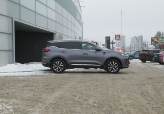 Подержанный автомобиль Chery Tiggo 7 Pro Max 2022 года (4 фото)