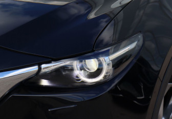 Подержанный автомобиль Mazda CX-9 2018 года (21 фото)