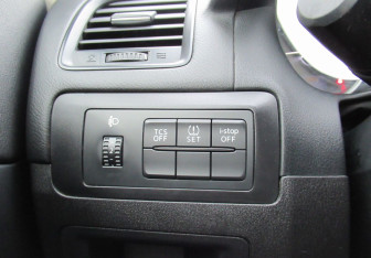 Подержанный автомобиль Mazda CX-5 2015 года (15 фото)